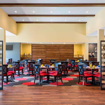 Four Points By Sheraton Buffalo Grove Zewnętrze zdjęcie